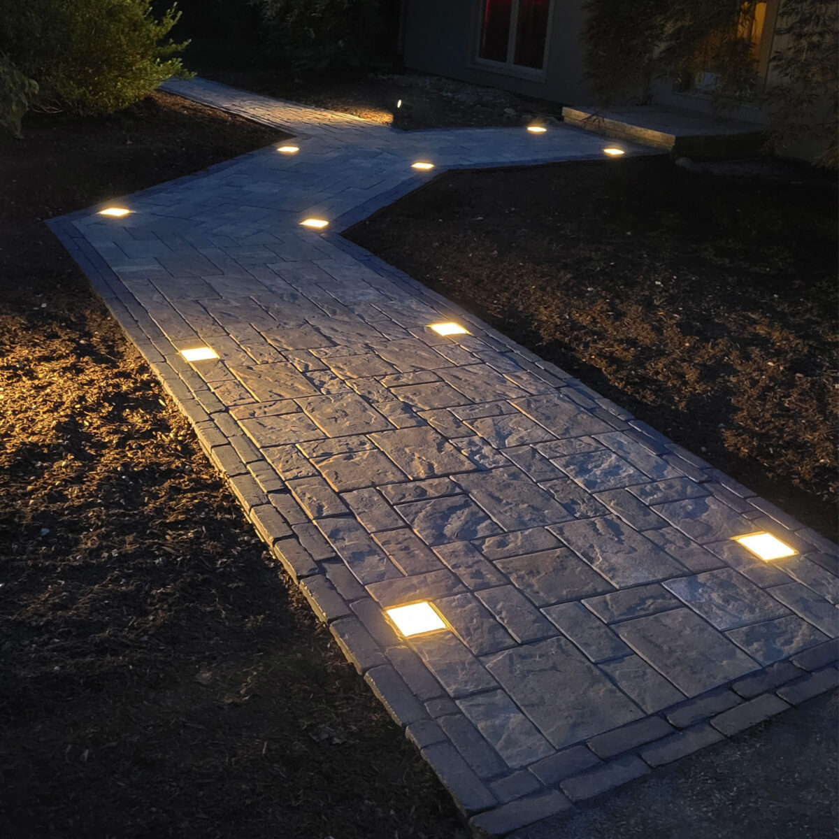 Lumengy Paver Light 4x4 Inch shining in the night