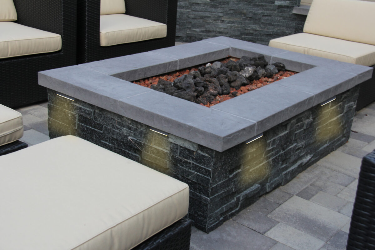 Lumengy Solar Paver Light (2700-6)